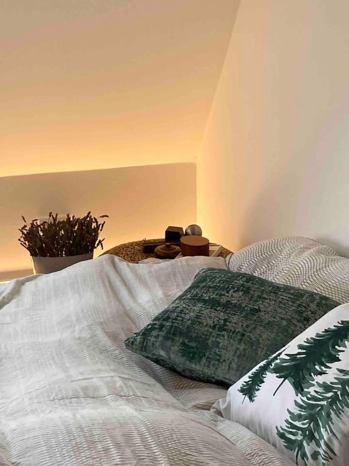 Neues Penthouse-Loft Mit Konuskarte Fuer Gratis Oepnv Apartman Ehrenkirchen Kültér fotó