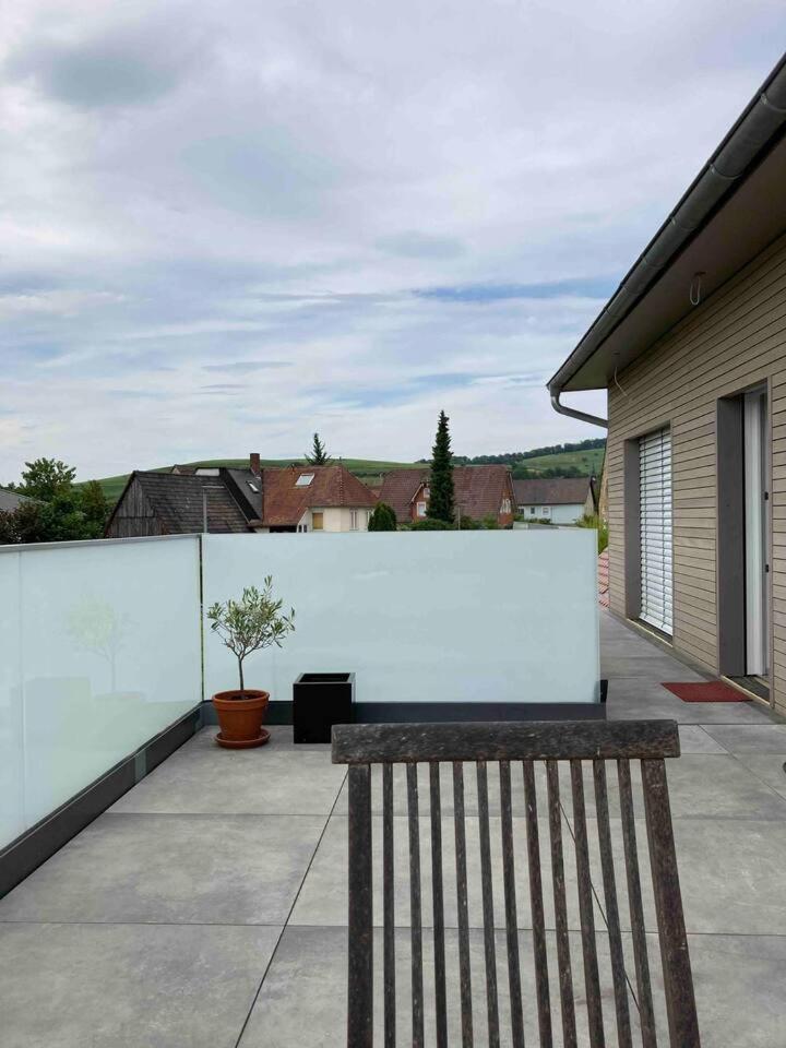 Neues Penthouse-Loft Mit Konuskarte Fuer Gratis Oepnv Apartman Ehrenkirchen Kültér fotó
