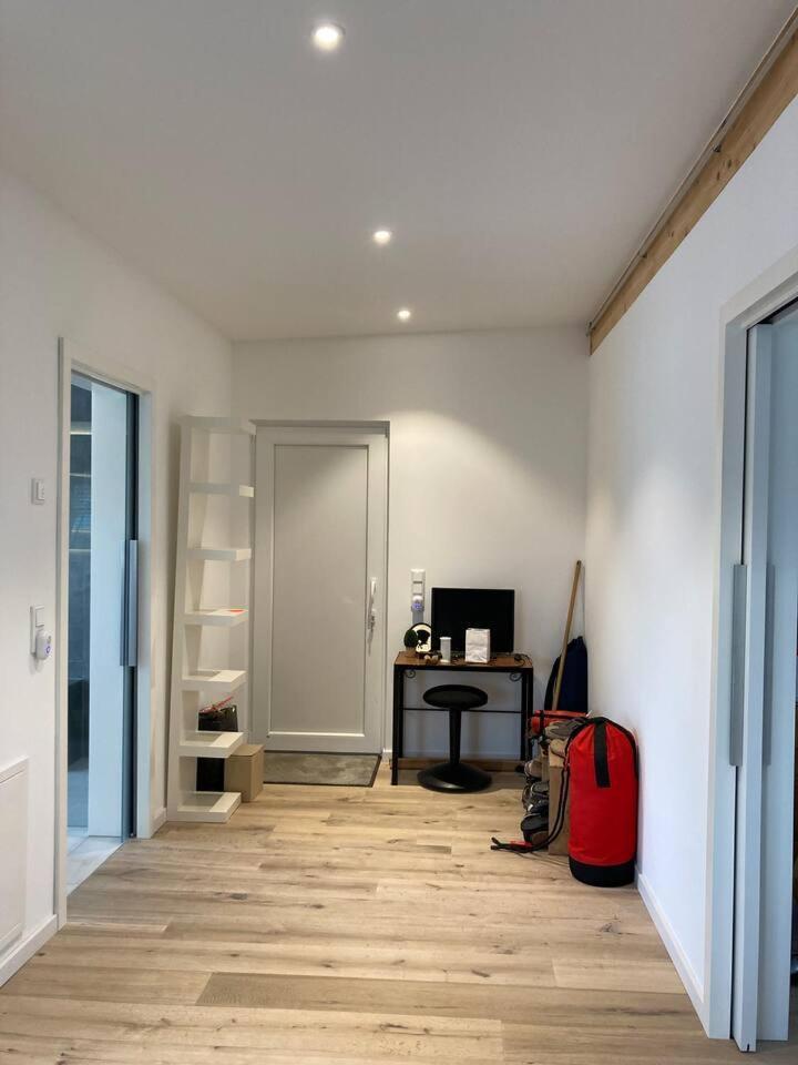Neues Penthouse-Loft Mit Konuskarte Fuer Gratis Oepnv Apartman Ehrenkirchen Kültér fotó