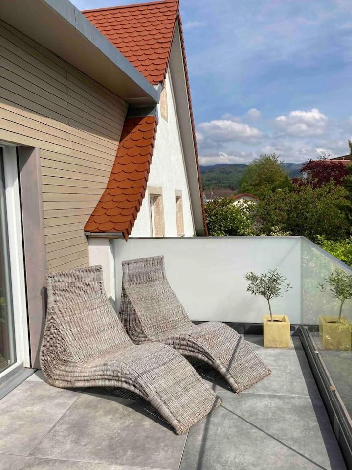 Neues Penthouse-Loft Mit Konuskarte Fuer Gratis Oepnv Apartman Ehrenkirchen Kültér fotó