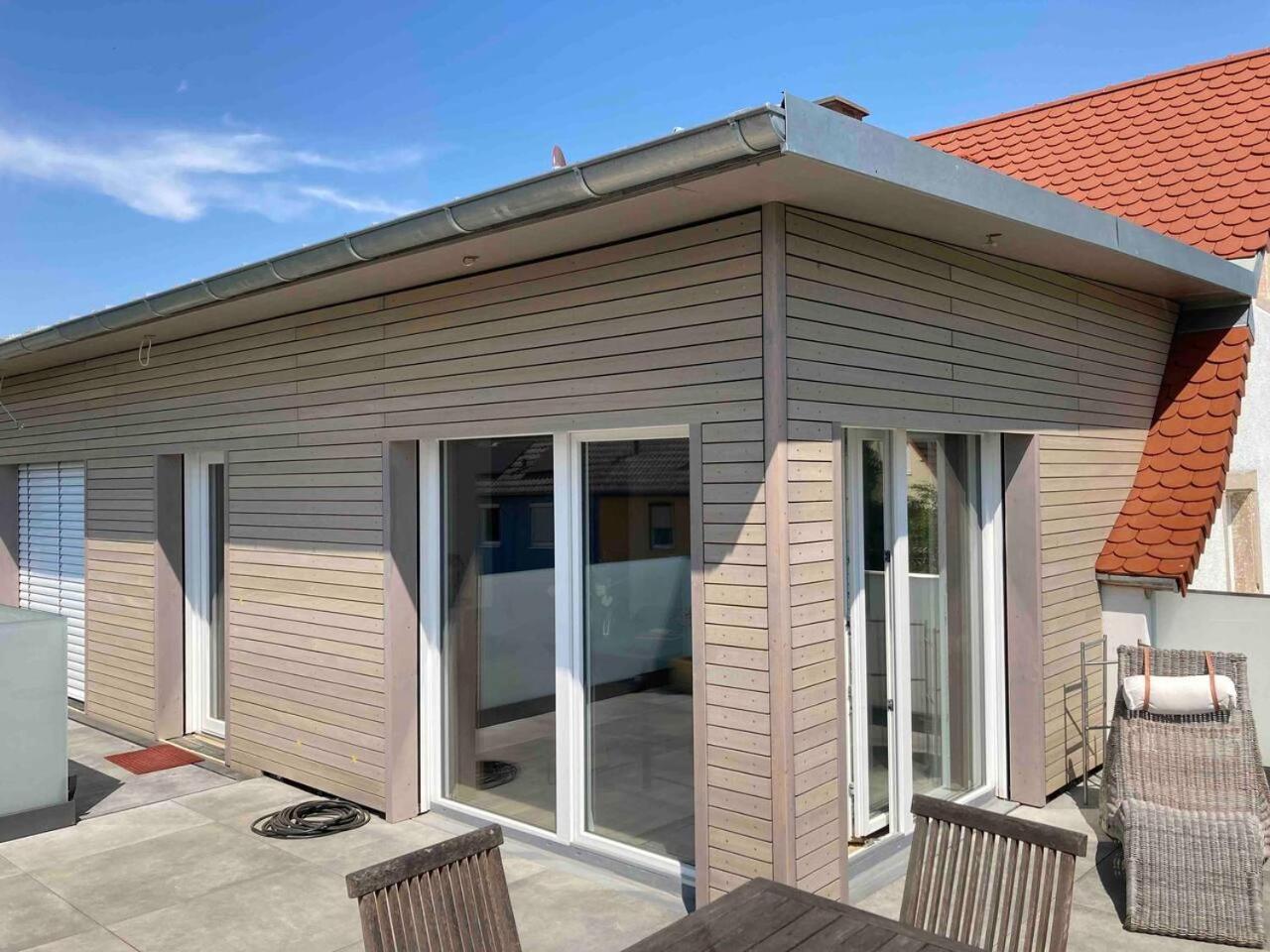 Neues Penthouse-Loft Mit Konuskarte Fuer Gratis Oepnv Apartman Ehrenkirchen Kültér fotó